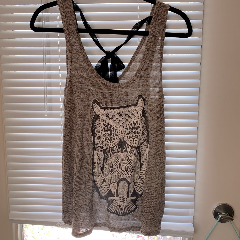Super cute open back Owl top